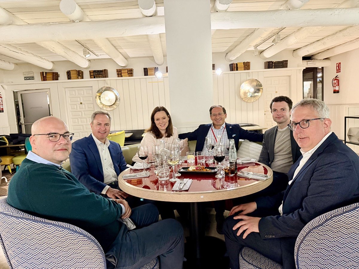 Barcelona conference photo 19